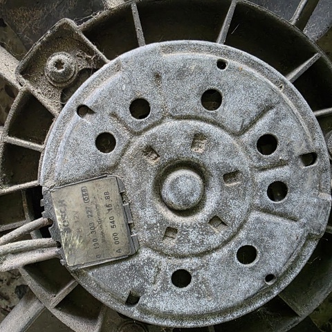 Вентилятор A0005401588 MERCEDES