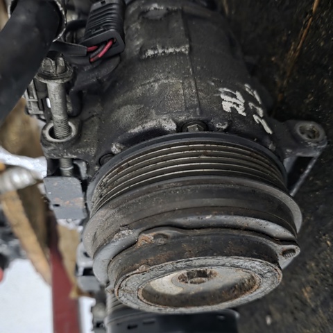 Насос кондиціонера A0022309211 MERCEDES