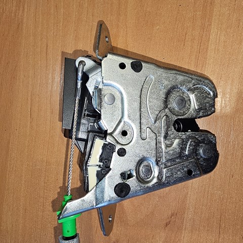 Замок задніх дверей A0997400600 MERCEDES