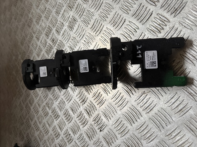 Датчик кута повороту керма A1715450332 MERCEDES