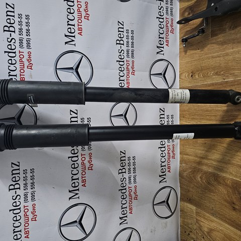 Амортизатор задньої підвіски A2433207700 MERCEDES