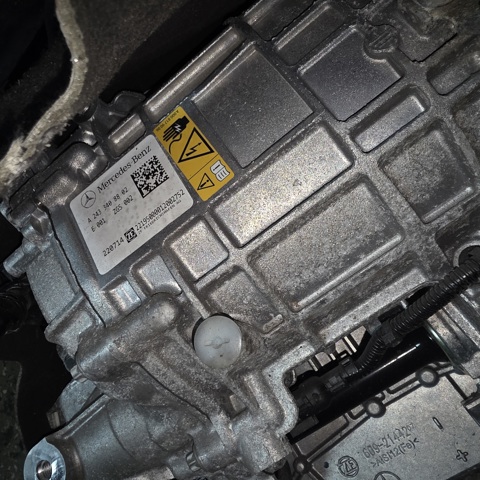 Двигун у зборі (електричний) A2433408802 MERCEDES