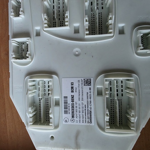 Корпус запобіжників A2479005615 MERCEDES