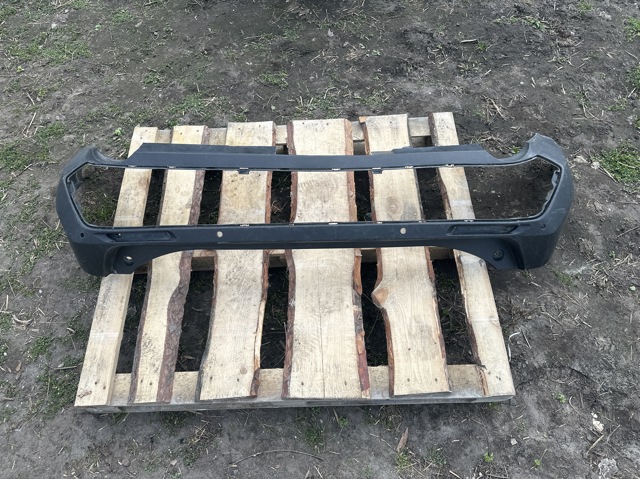 Буфер (бампер) задній 5215942230 TOYOTA
