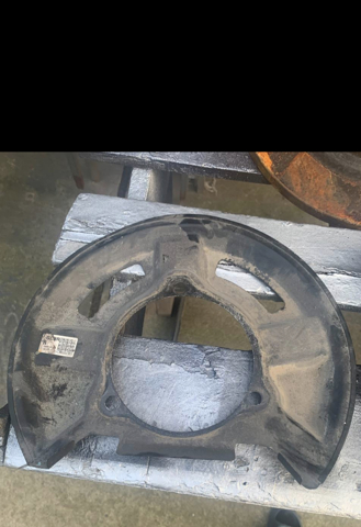 Захист гальмівного диска заднього, правого 58245GI000 HYUNDAI