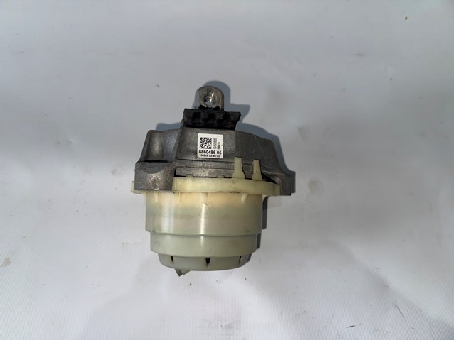 Права подушка мотора 22116860486 BMW