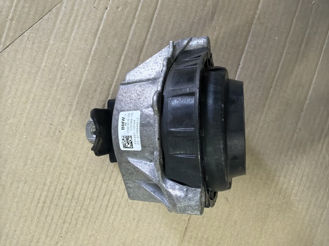 Права подушка мотора 22117581618 BMW