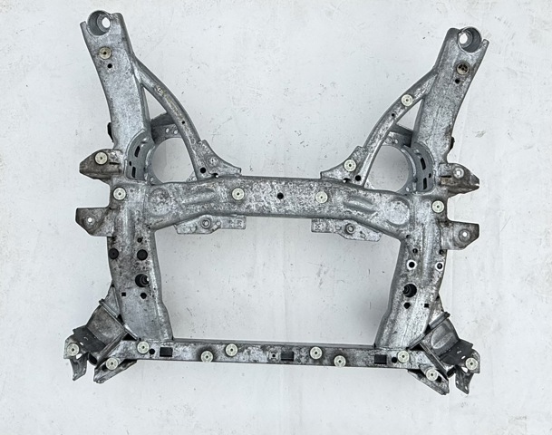 Передня балка 31108834645 BMW