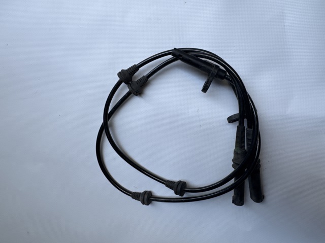 Датчик ABS передній 34526771776 BMW