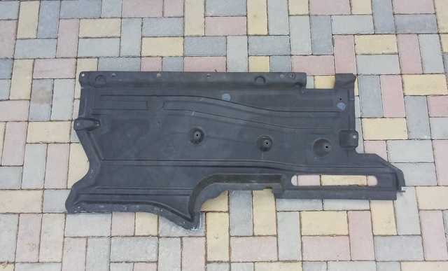 Захист днища, лівий 51757377151 BMW