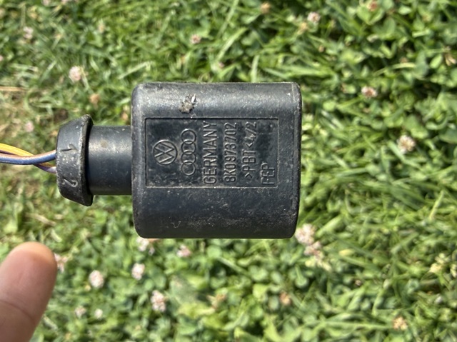 Датчик температури навколишнього середовища 8K0973702 VAG