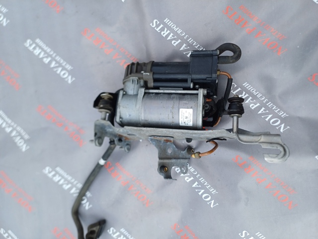 Компресор пневмопідкачкою (амортизаторів) A2133200104 MERCEDES
