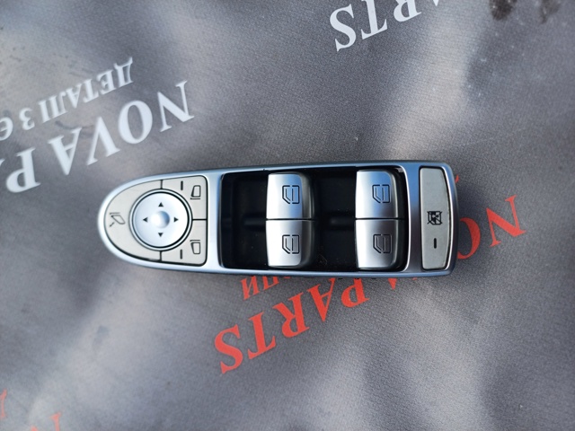 Кнопки переднього лівого склопід'ємника A2139054803 MERCEDES