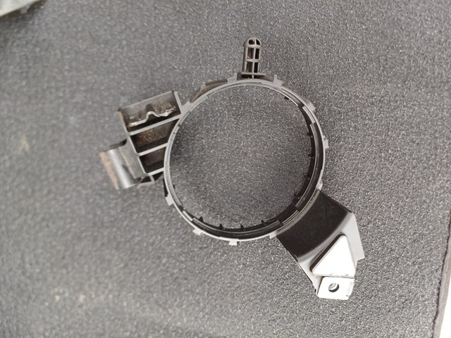 Бачок радіатора A2535001200 MERCEDES