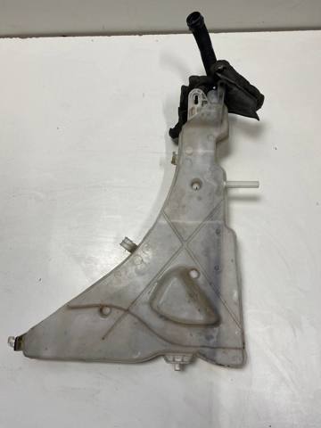 Бачок омивайки 61667304068 BMW