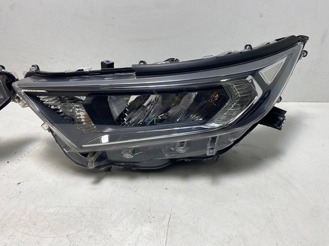 Фара основна права 8114542840 TOYOTA