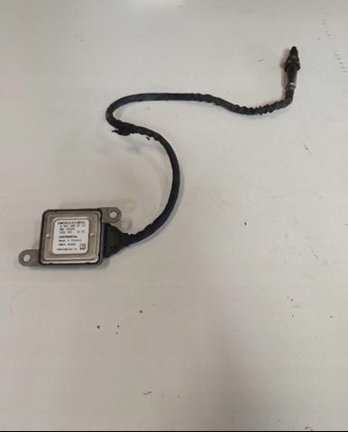 Датчик оксидів азоту NOX, задній A0009053000 MERCEDES