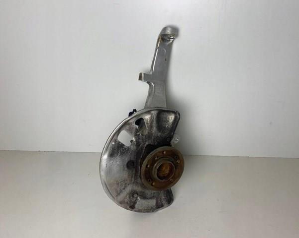 Цапфа поворотна ліва A1663300920 MERCEDES