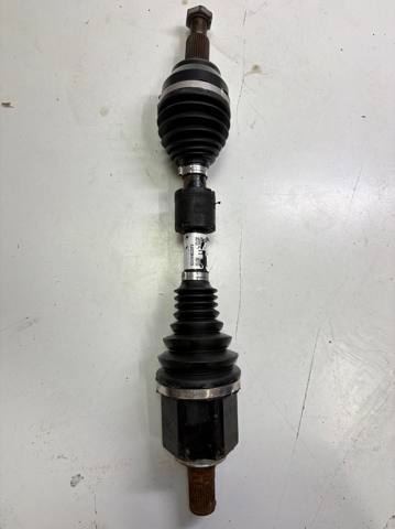 Піввісь передня ліва EJ323B437CD LAND ROVER