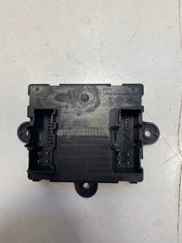 Блок комфорту задніх дверей J8A214D620CC LAND ROVER