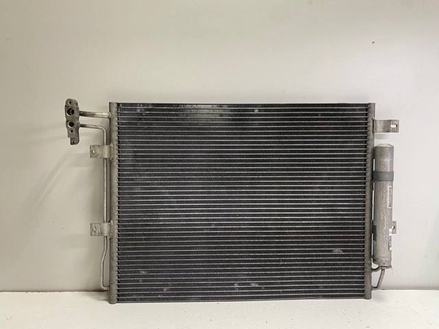 Радіатор охолодження кондиціонера LR018405 LAND ROVER