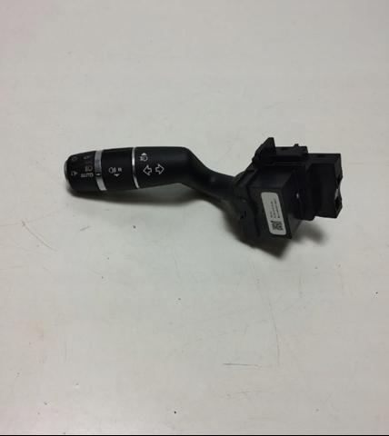 Перемикач підрульовий, лівий LR024626 LAND ROVER