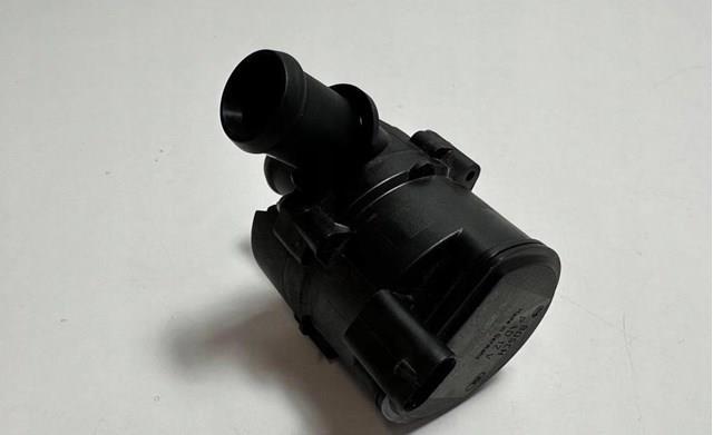 Водяний насос охолодження електро додатковий LR049317 LAND ROVER