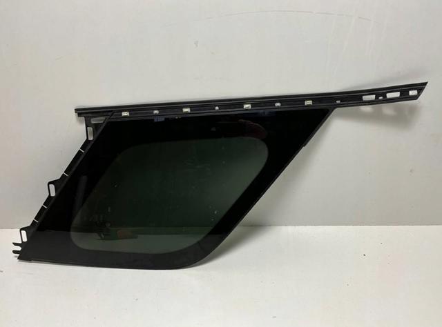 Стукло багажника, праве LR078379 LAND ROVER