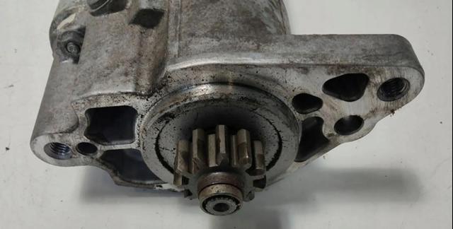 Стартер автомобільний LR080292 LAND ROVER