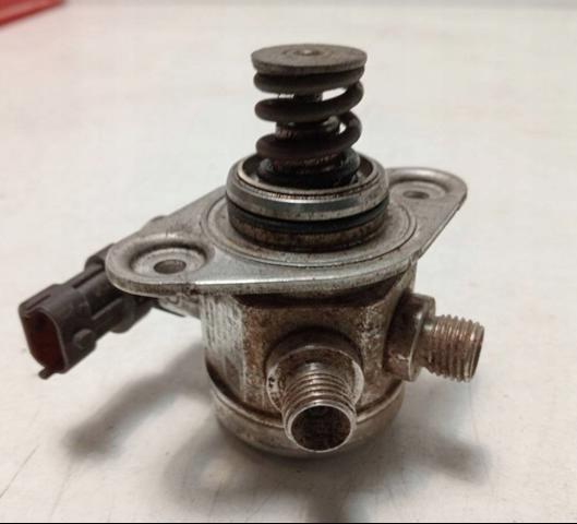 Насос паливний високого тиску LR091586 LAND ROVER