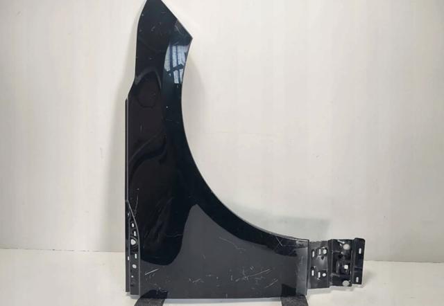 Переднє праве крило LR091698 LAND ROVER