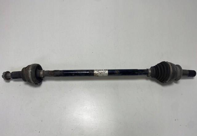Піввісь задня, права LR092750 LAND ROVER