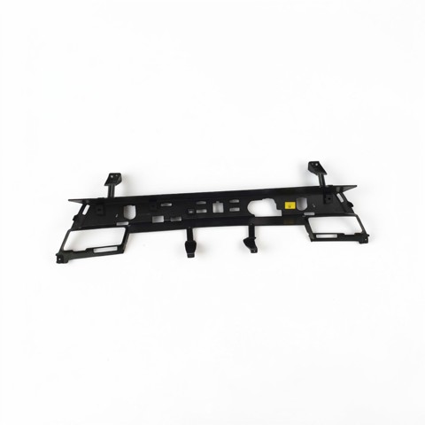 Кронштейн бампера переднього, центральний LR099464 LAND ROVER