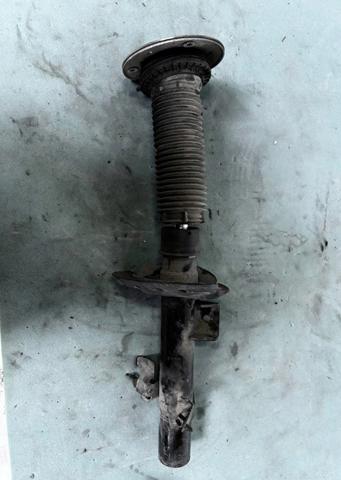 Стійка передня, ліва LR116119 LAND ROVER