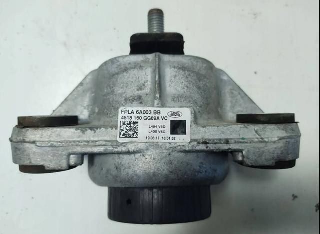 Підвіска двигуна (силового агрегату) LR123907 LAND ROVER