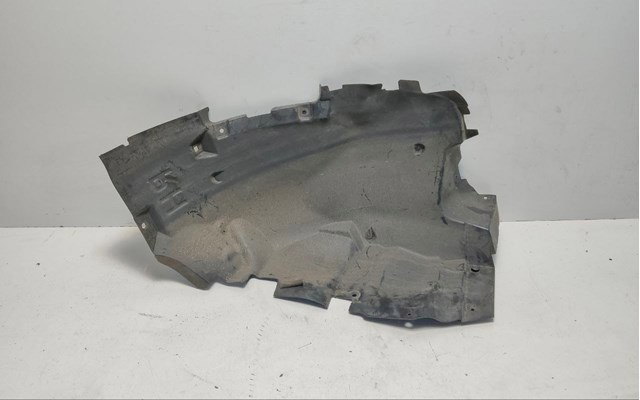 Підкрилок переднього крила, правий передній LR127161 LAND ROVER