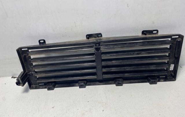 Жалюзі радіатора охолодження LR135382 LAND ROVER
