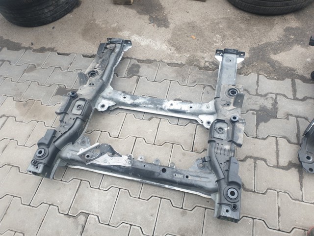 Балка передньої підвіски, підрамник 2976205000 MERCEDES