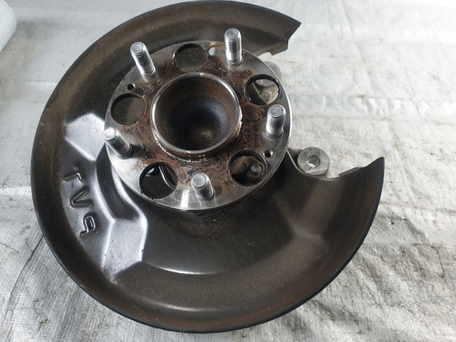 Маточини задніх коліс 42200TX6A01 HONDA