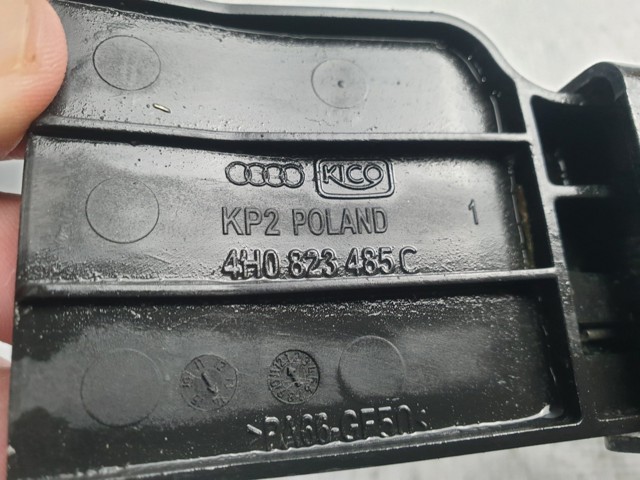 Замок кришки капота 4H0823485C VAG