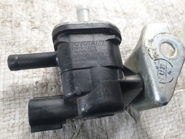 Клапан / заслінка вакуумного насоса 9091012276 TOYOTA