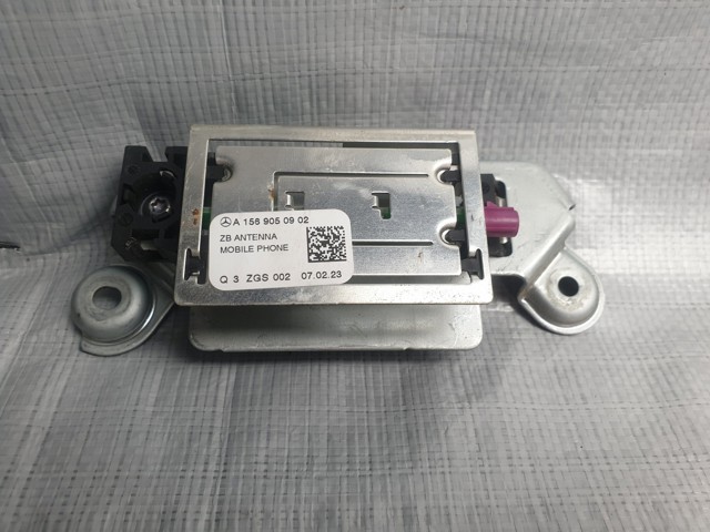 Антена A1569050902 MERCEDES