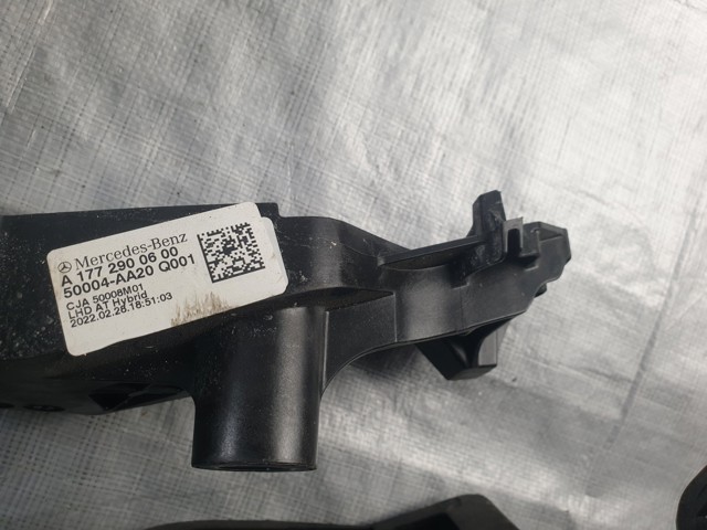Педаль гальма A1772900600 MERCEDES