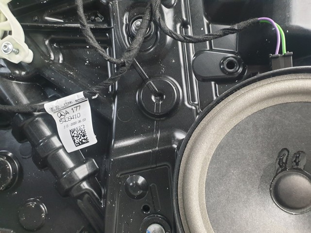 Джгут проводів передньої двері A1775409410 MERCEDES