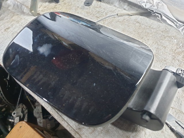 Горловина бензобака A2436303501 MERCEDES