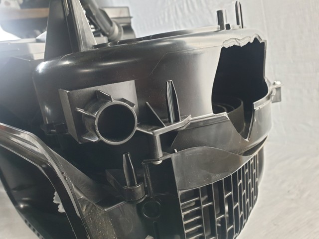 Піч в зборі A2978303503 MERCEDES