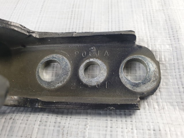 Навішування двері водія (петлі) BB5Z7822801C FORD