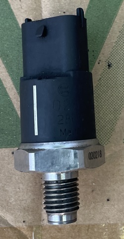 Датчик тиску палива 281002475 BOSCH