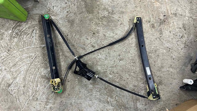 Склопідйомник з електродвигуном Audi A6 C7