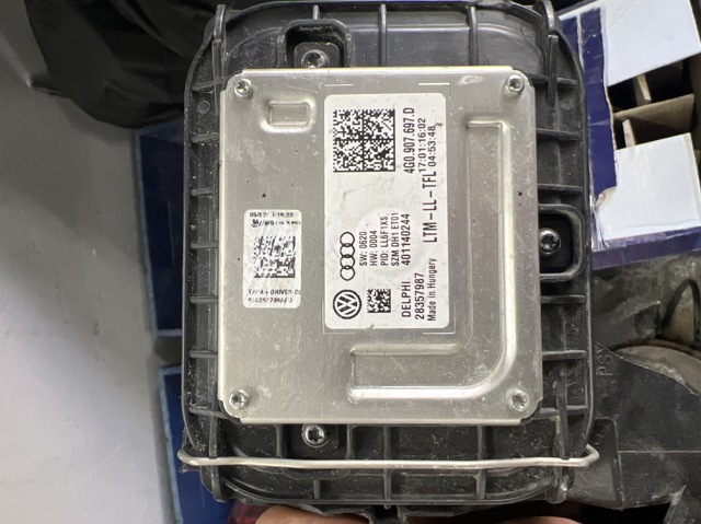 Модуль управління світлом фар Audi Q3